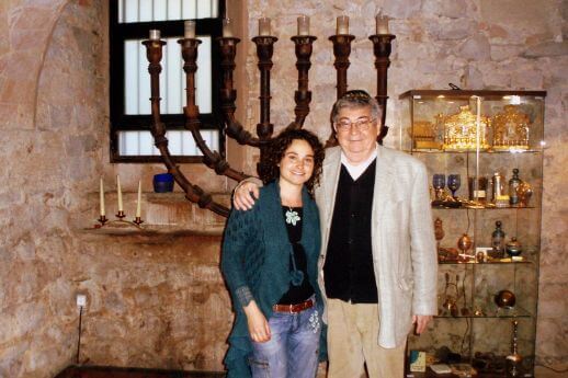 Marta with Miguel Yaffa, during a Jewish Barcelona Tour.