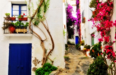What to see in Cadaques: explore its old town
