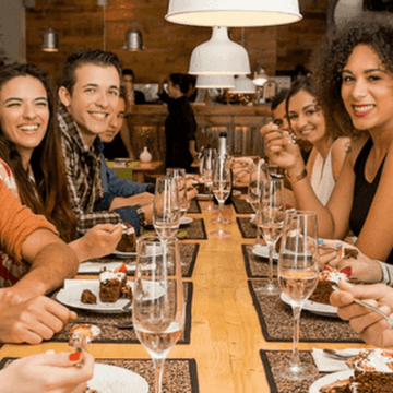 People eating in one of the Best Barcelona restaurants for groups