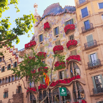 Casa Batllo, one of the best things to do in Barcelona April